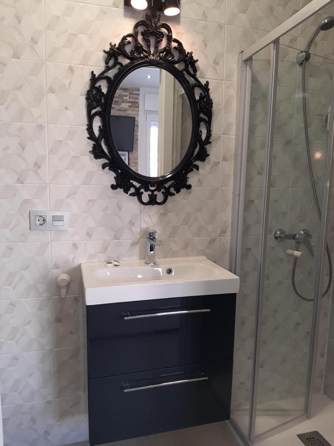 La Suite Del Conde Luxury Suites Sevilla Exterior foto